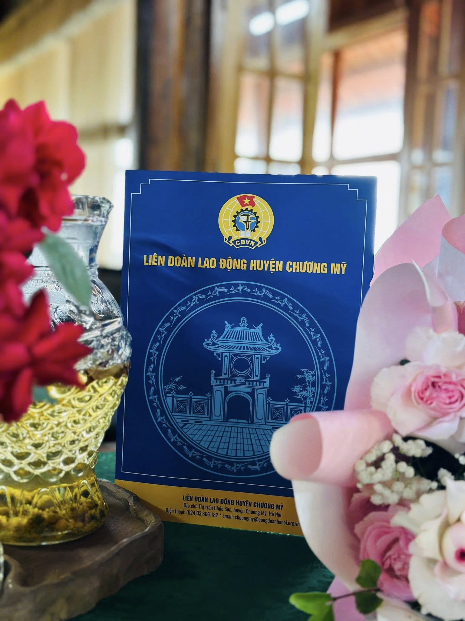 Anh dai dien tin tuc